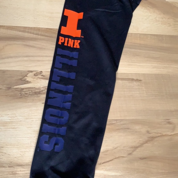 Reversible PINK U of I leggings - Picture 5 of 6